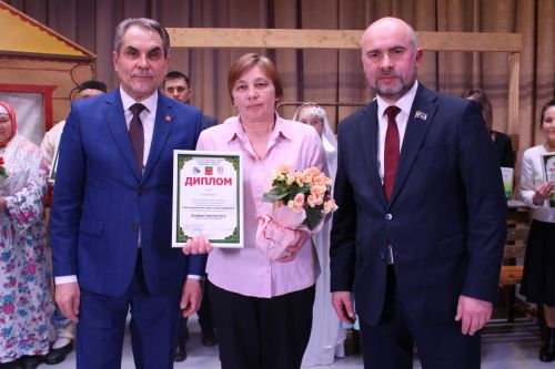 Халыкара театр көне уңаеннан