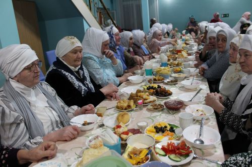 Нурлы Рамазан  ае бара