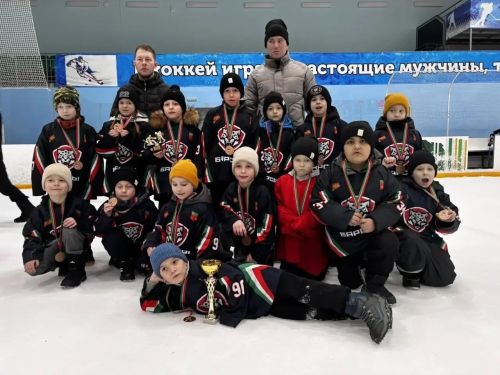 2018 -2019 елгы балалар  командалары арасында хоккей ярышы узды