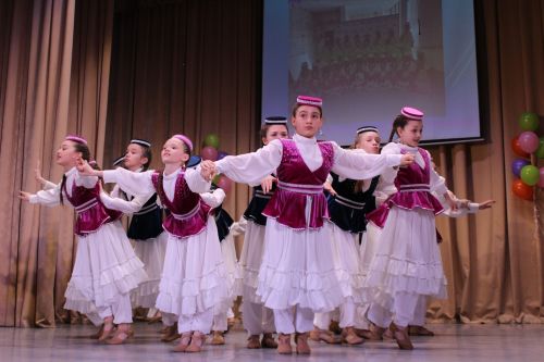 Теләче Балалар сәнгать мәктәбенең отчет концерты узды