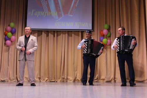 «Гармунчы булсын ярың!» проекты - Теләче сәхнәсендә!