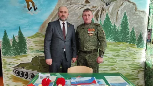 Олы Мишә урта мәктәбендә Герой партасын ачу чарасы булды
