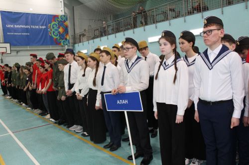 Хәрби - патриотик уеннар узды