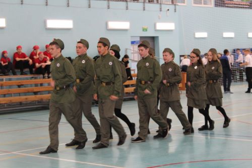 Хәрби - патриотик уеннар узды