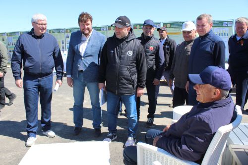 Рөстәм Миңнеханов Теләчедә чәчү кампаниясенең барышын бәяләде