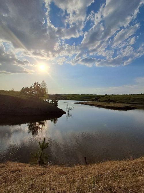 Татарстанда бүген яңгыр, яшен һәм +24 градуска кадәр җылы көтелә
