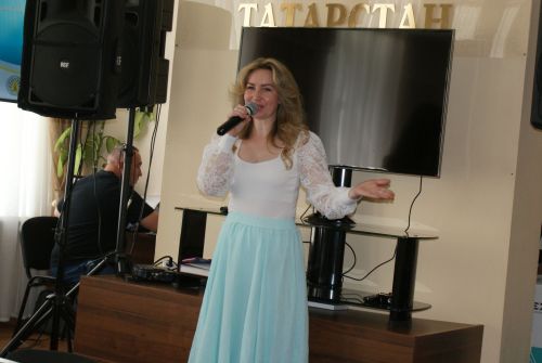 IV “Яшь журналист” бәйгесе җиңүчеләрен бүләкләдек