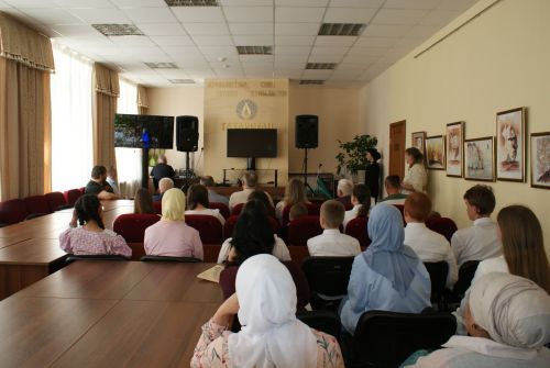 IV “Яшь журналист” бәйгесе җиңүчеләрен бүләкләдек