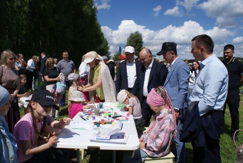 Халыкара балаларны яклау көне уңаеннан чара узды