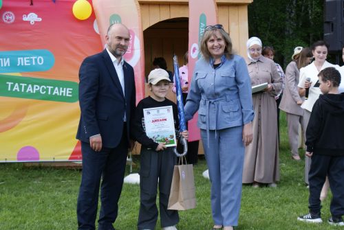 Халыкара балаларны яклау көне уңаеннан чара узды