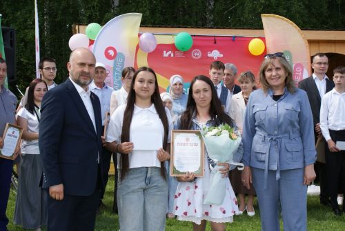 Халыкара балаларны яклау көне уңаеннан чара узды