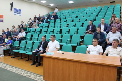 Киңәйтелгән утырышта