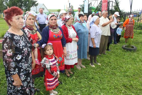 Карабаян авылында бәйрәм келәве узды