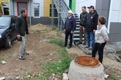 Объектлардагы эш барышы белән танышты
