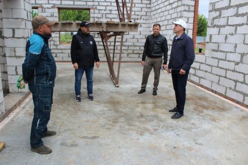 Объектлардагы эш барышы белән танышты