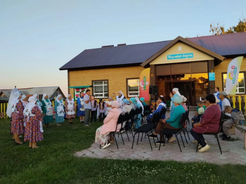 Түбән Саурышта - «Аулак өй»
