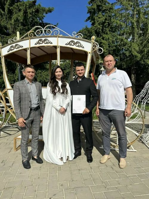 Гаилә, мәхәббәт һәм тугрылык көне алдыннан районда яңа гаилә төзелде