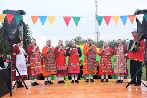 Теләчедә бишенче тапкыр   «Түгәрәк уен + Блогерлар Сабан туе» узды