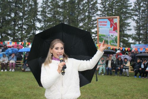 Теләчедә бишенче тапкыр   «Түгәрәк уен + Блогерлар Сабан туе» узды