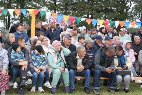 Теләчедә бишенче тапкыр   «Түгәрәк уен + Блогерлар Сабан туе» узды