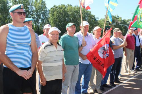 «Десантчы дисәң, барысы да аңлашыла»