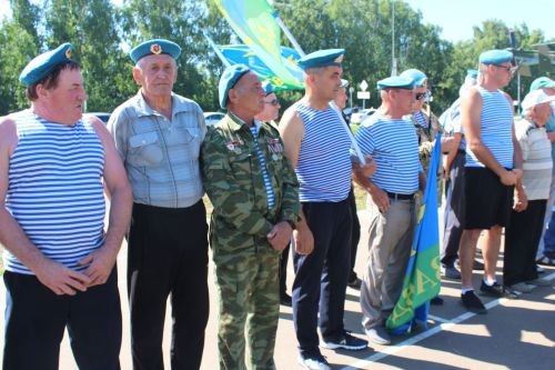 «Десантчы дисәң, барысы да аңлашыла»