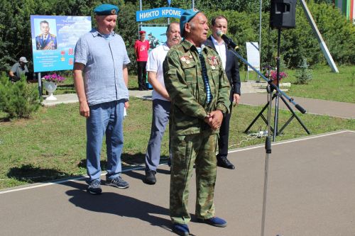 «Десантчы дисәң, барысы да аңлашыла»