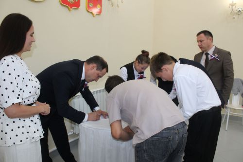 Паспортлы булдылар