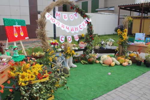Бүген Теләчедә танылган шәхесләребез хөрмәтенә бюстлар ачылды