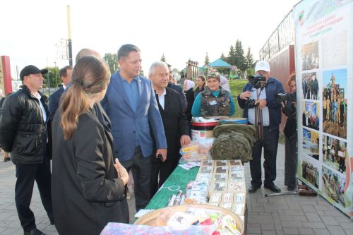 Балкы, яшә, чәчәк ат, республикам минем!