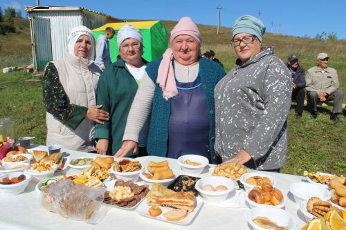 Баянчы Айратны искә алдылар