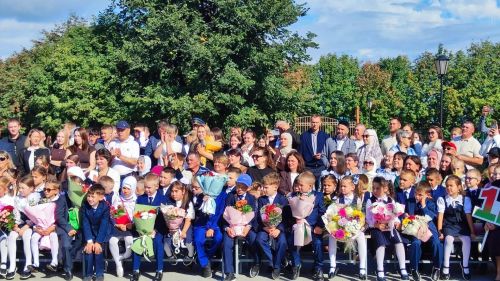Бүген районыбыз мәктәпләрендә, бәйрәм уңаеннан,  чаралар узды