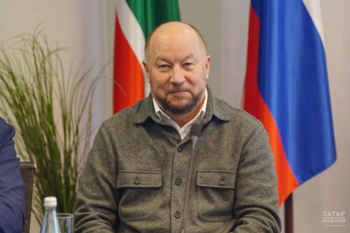 Әсгать Сәфәров Дәүләт Думасына депутатлар сайлауда тавыш бирүдә катнашты