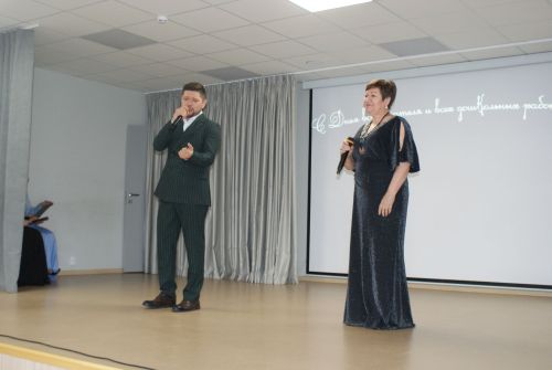 Тәрбиячеләр көне уңаеннан  чара узды