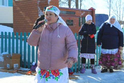 Район буйлап Нәүрүз атлый