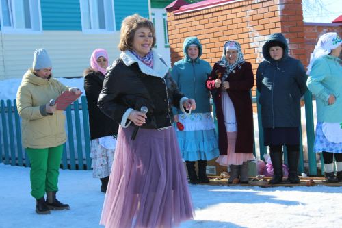 Район буйлап Нәүрүз атлый