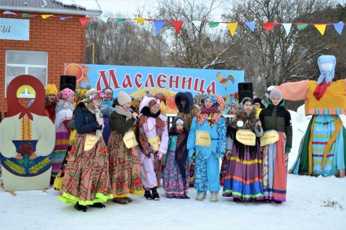 Ачыда Май чабу бәйрәме узды