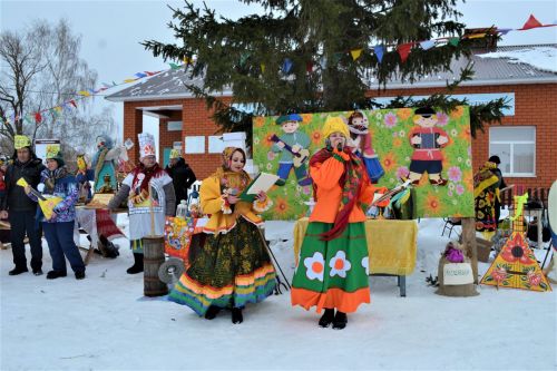 Ачыда Май чабу бәйрәме узды