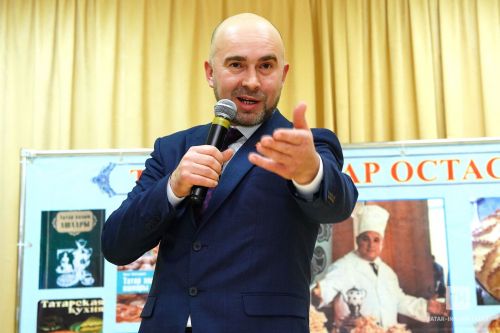 Теләче районы Олы  Кибәхуҗа авылында узган Юныс Әхмәтҗанов исемендәге фестивальдән  фоторепортаж