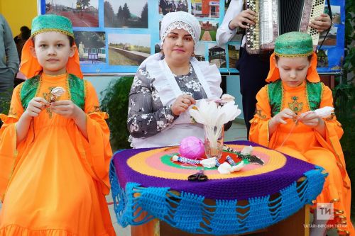 Теләче районы Олы  Кибәхуҗа авылында узган Юныс Әхмәтҗанов исемендәге фестивальдән  фоторепортаж
