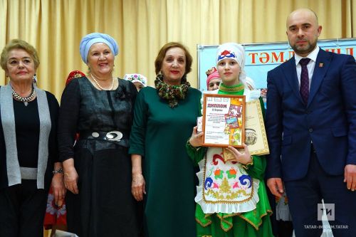 Теләче районы Олы  Кибәхуҗа авылында узган Юныс Әхмәтҗанов исемендәге фестивальдән  фоторепортаж