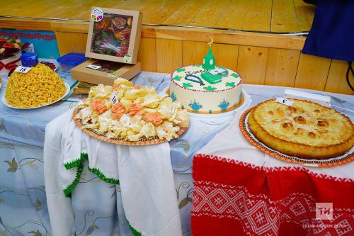Теләче районы Олы  Кибәхуҗа авылында узган Юныс Әхмәтҗанов исемендәге фестивальдән  фоторепортаж