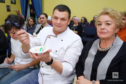 Теләче районы Олы  Кибәхуҗа авылында узган Юныс Әхмәтҗанов исемендәге фестивальдән  фоторепортаж