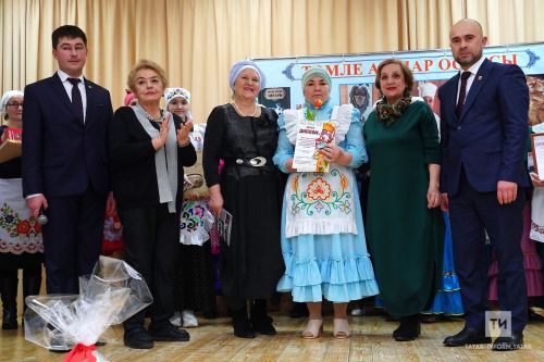 Теләче районы Олы  Кибәхуҗа авылында узган Юныс Әхмәтҗанов исемендәге фестивальдән  фоторепортаж