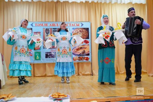 Теләче районы Олы  Кибәхуҗа авылында узган Юныс Әхмәтҗанов исемендәге фестивальдән  фоторепортаж
