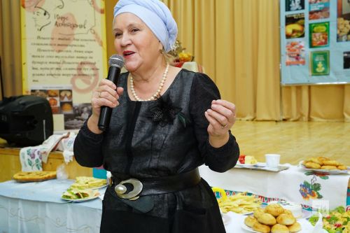 Теләче районы Олы  Кибәхуҗа авылында узган Юныс Әхмәтҗанов исемендәге фестивальдән  фоторепортаж