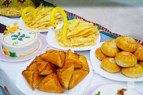 Теләче районы Олы  Кибәхуҗа авылында узган Юныс Әхмәтҗанов исемендәге фестивальдән  фоторепортаж