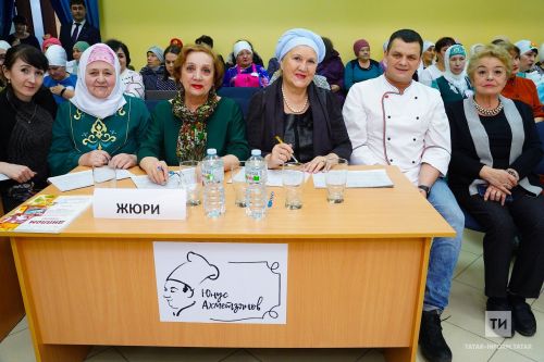 Теләче районы Олы  Кибәхуҗа авылында узган Юныс Әхмәтҗанов исемендәге фестивальдән  фоторепортаж