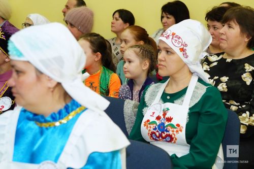Теләче районы Олы  Кибәхуҗа авылында узган Юныс Әхмәтҗанов исемендәге фестивальдән  фоторепортаж