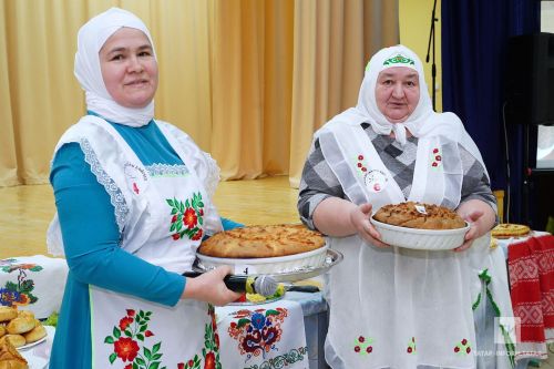 Теләче районы Олы  Кибәхуҗа авылында узган Юныс Әхмәтҗанов исемендәге фестивальдән  фоторепортаж